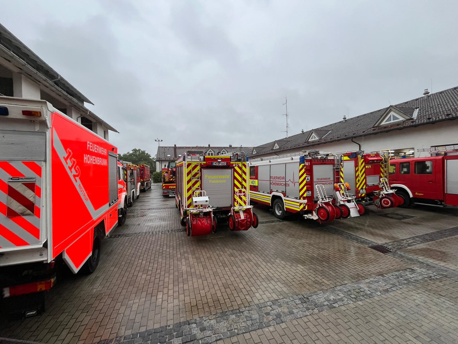 Meldung: Feuerwehren Brunnthal & Hofolding unterstützen bei Hochwasser